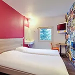 Hotel Hotelf1 Paris Ouen Marche Aux Puces *