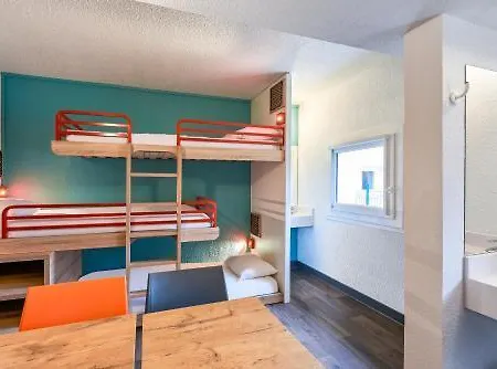 Hotel Hotelf1 Paris Ouen Marche Aux Puces *