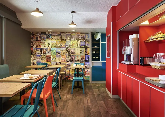 Szálloda Hotelf1 Paris Ouen Marche Aux Puces *