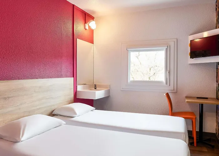 Szálloda Hotelf1 Paris Ouen Marche Aux Puces Saint-Ouen