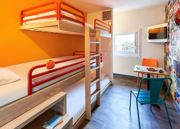 Szálloda Hotelf1 Paris Ouen Marche Aux Puces *