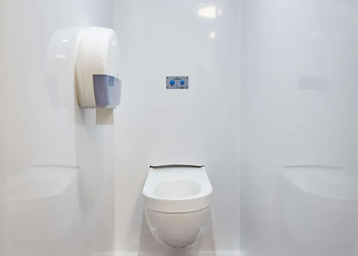 Szálloda Hotelf1 Paris Ouen Marche Aux Puces Saint-Ouen