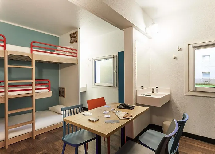 Hotelf1 Paris Saint Ouen Marche Aux Puces Hotel *
