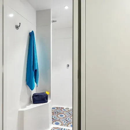 Hotel Hotelf1 Paris Saint Ouen Marche Aux Puces